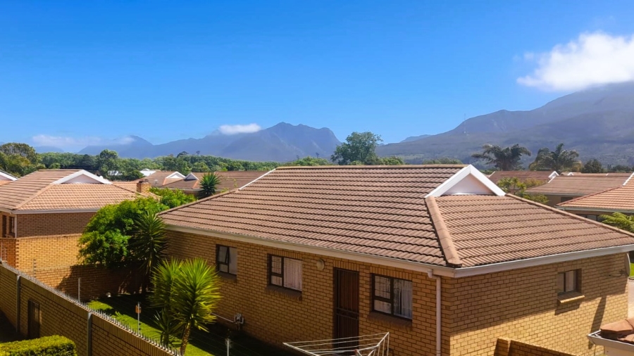 2 Bedroom Property for Sale in George East Western Cape